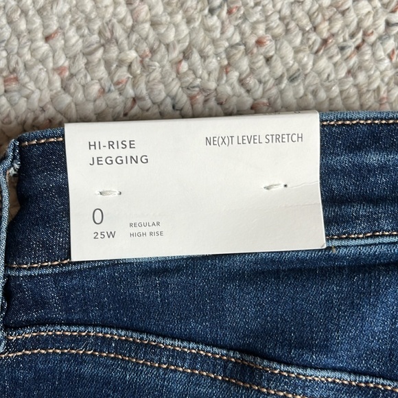 NWT American Eagle Hi-Rise Jegging - Picture 4 of 7